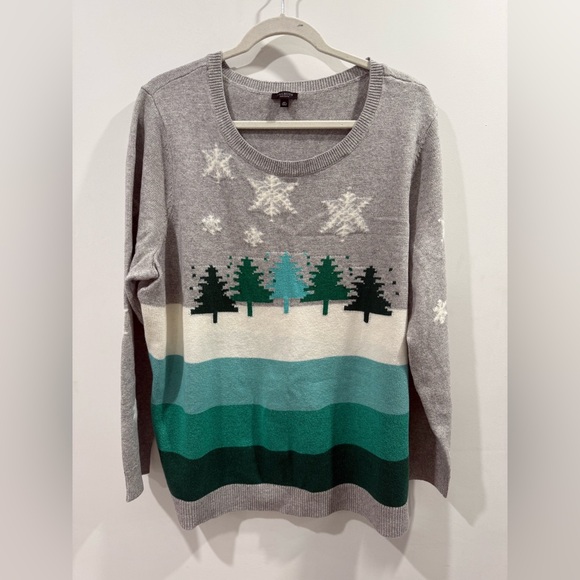 Talbots Sweaters - Talbots Gray and Teal Sweater with Snowflake and Tree Design